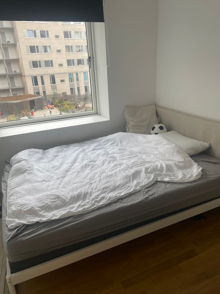 Sengeramme, IKEA, b: 140 l: 200