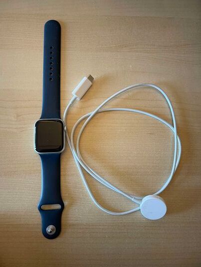 Smartwatch, Apple