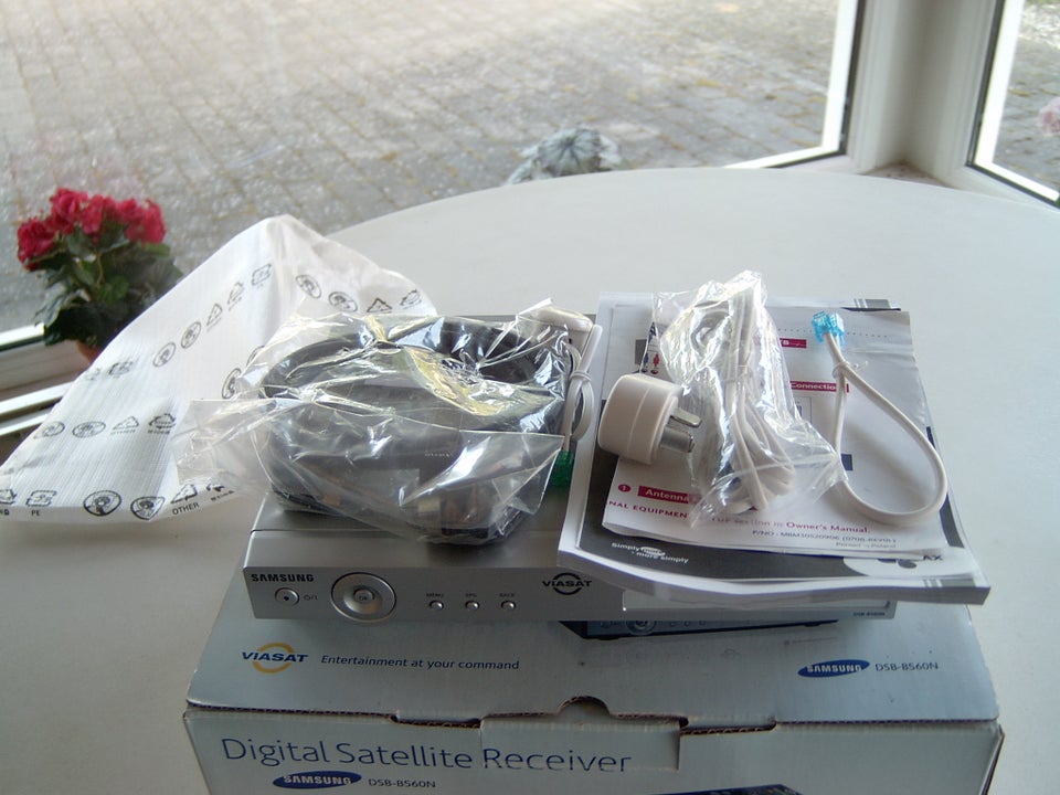 Digital Satelite Receiver,