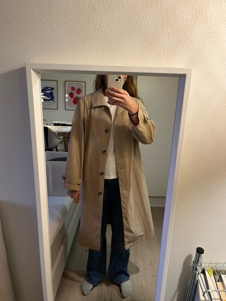 Trenchcoat, str. 38, Vero moda