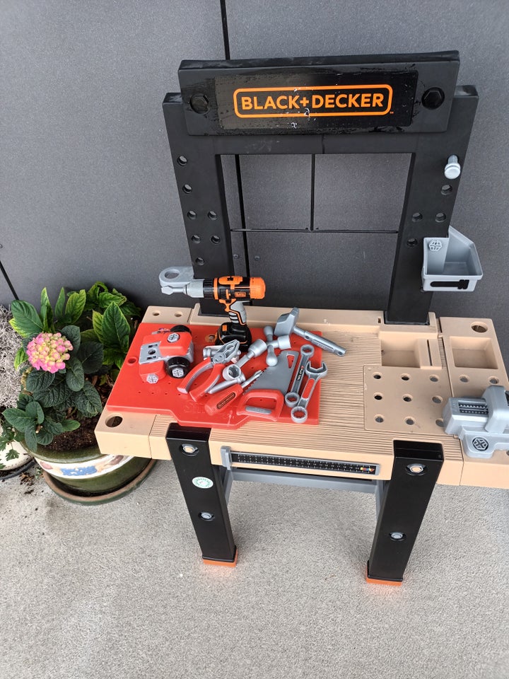 Værktøjsbænk BLACK  DECKER