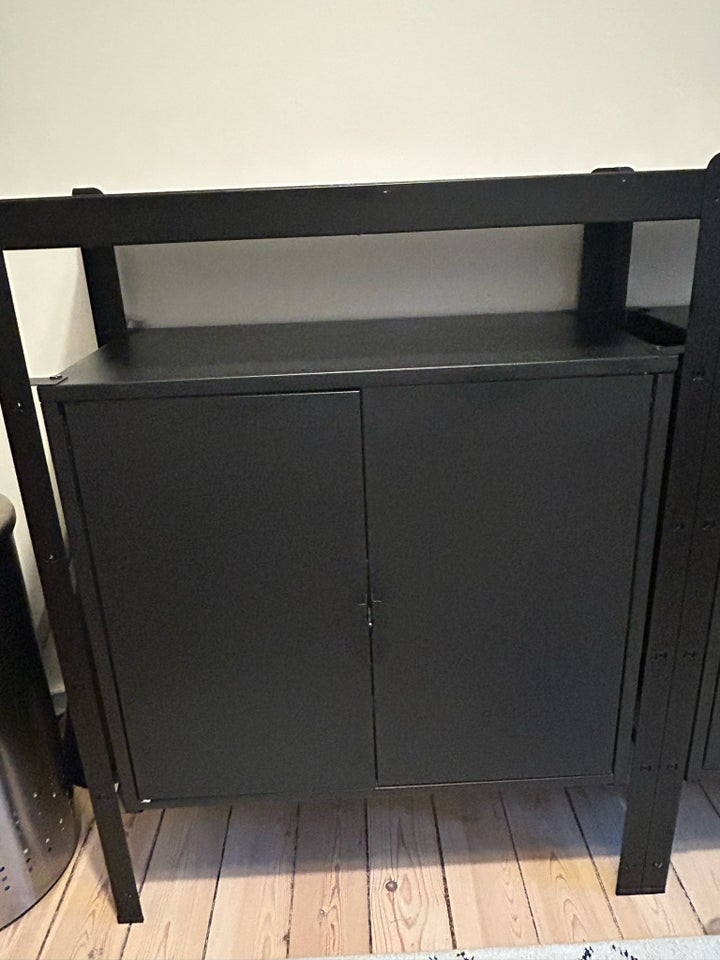 Andet skab, Ikea, b: 83 d: 38 h: 107