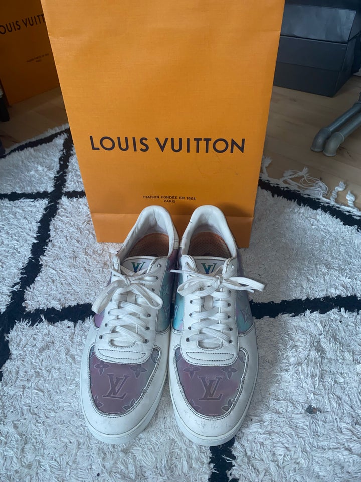 Sneakers, Louis Vuitton , str. 41,5