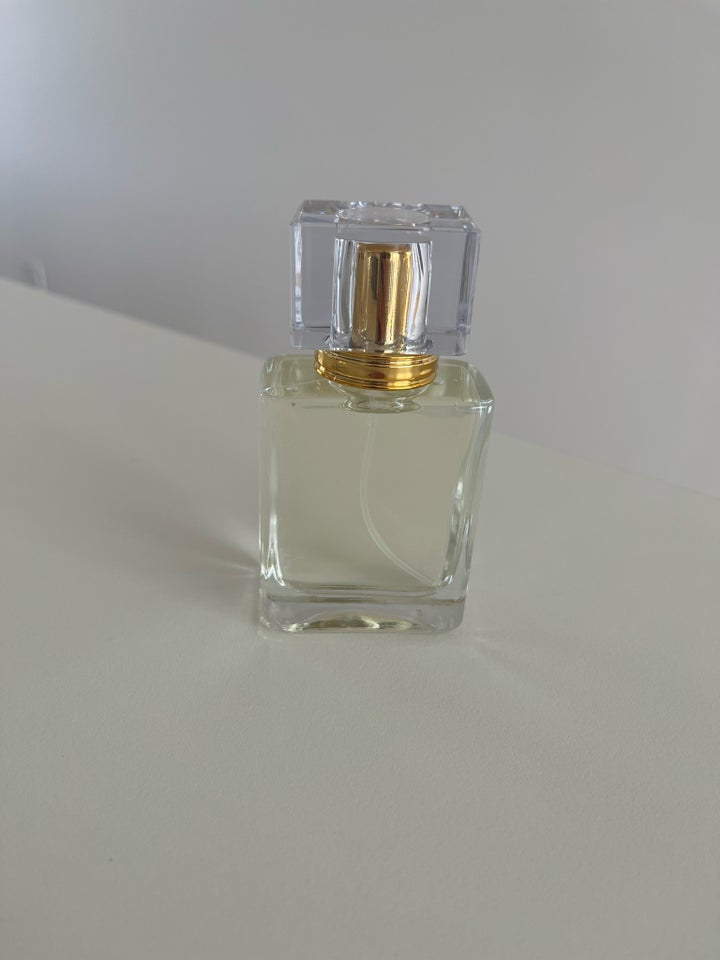 Eau de parfum, Creed aventus absolu