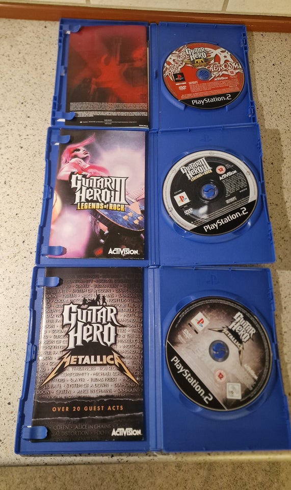 3 Guitar Hero spil sælges.., PS2