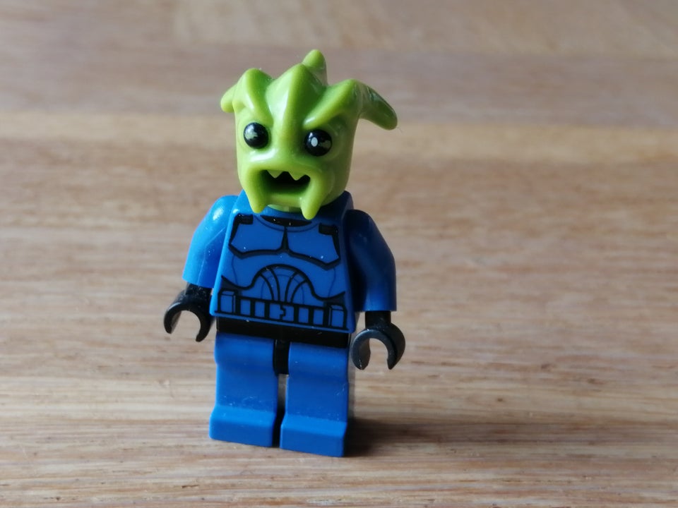 Lego Minifigures, Alien minifigur