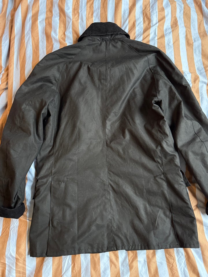 Oilskinsjakke, str. S, Barbour