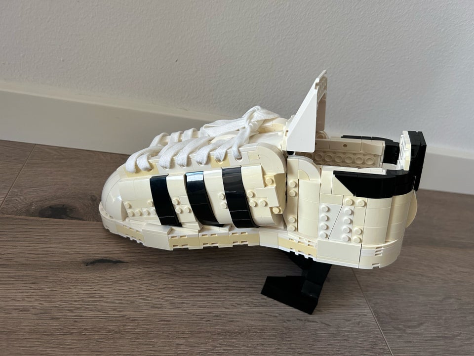 Lego Exclusives Adidas Superstar