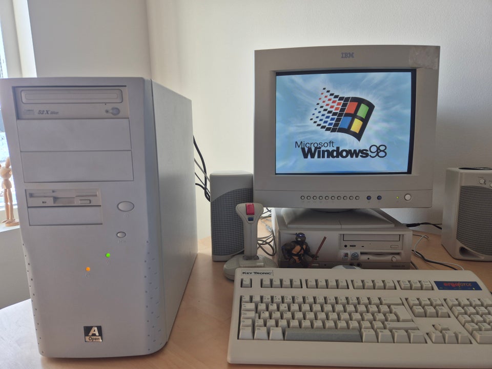 Selvbyg, AOpen Pentium 3 Retro PC ,