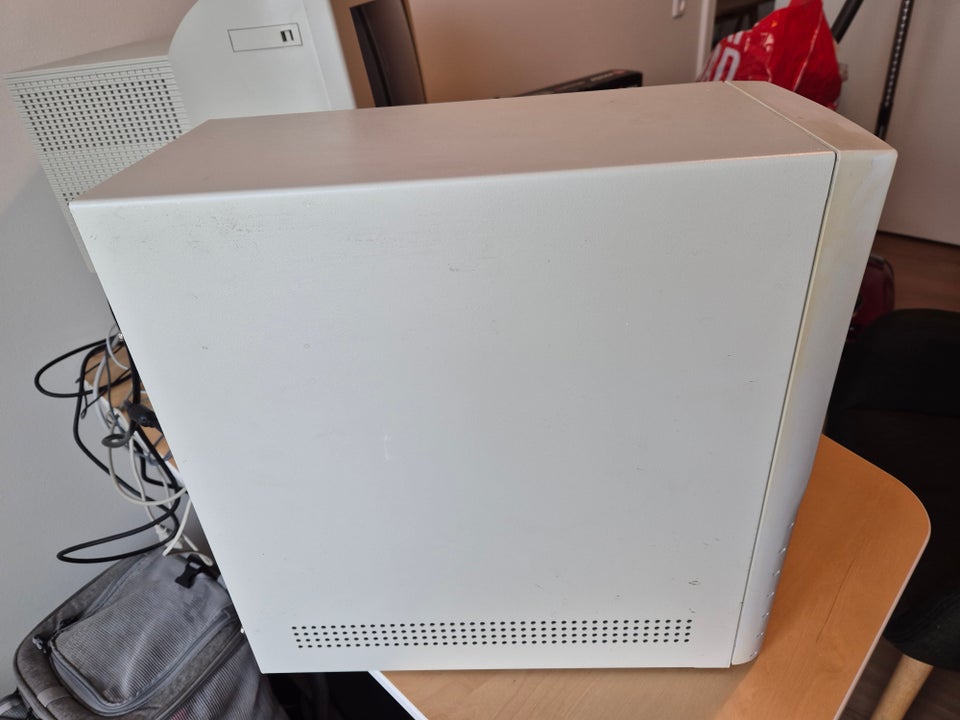 Selvbyg, AOpen Pentium 3 Retro PC ,