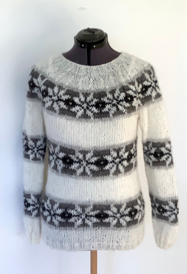 Sweater, FruStrik, str. 38