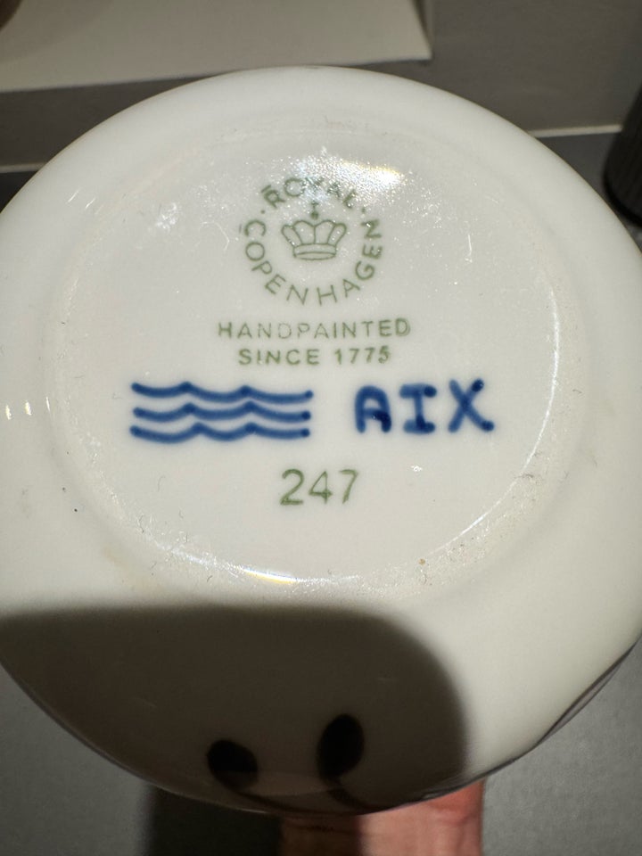 Porcelæn, Porcelænskrukke, Royal