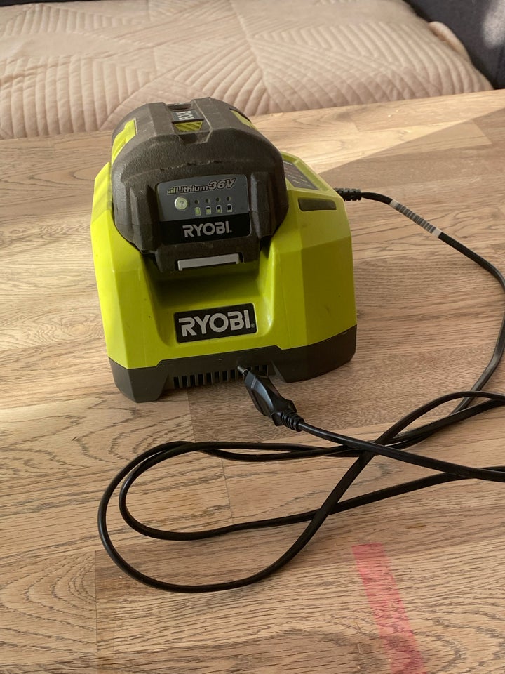 Batteri, Ryobi BPL3626