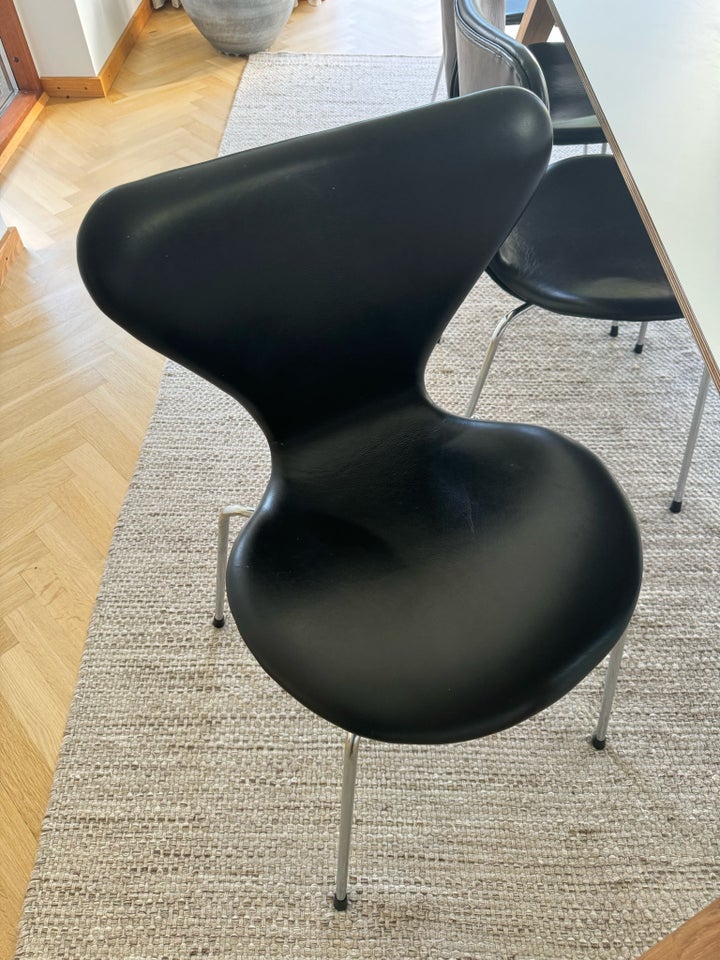 Arne Jacobsen, Syveren 7’eren