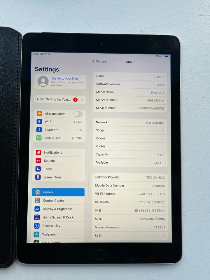 iPad Air 2, 16 GB, sort