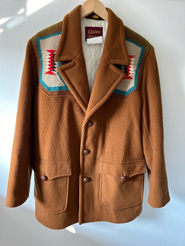 Andet, str. L, Chimayo coat