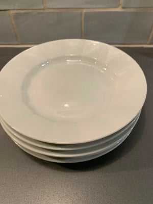 Porcelæn 5 frokosttallerkener 