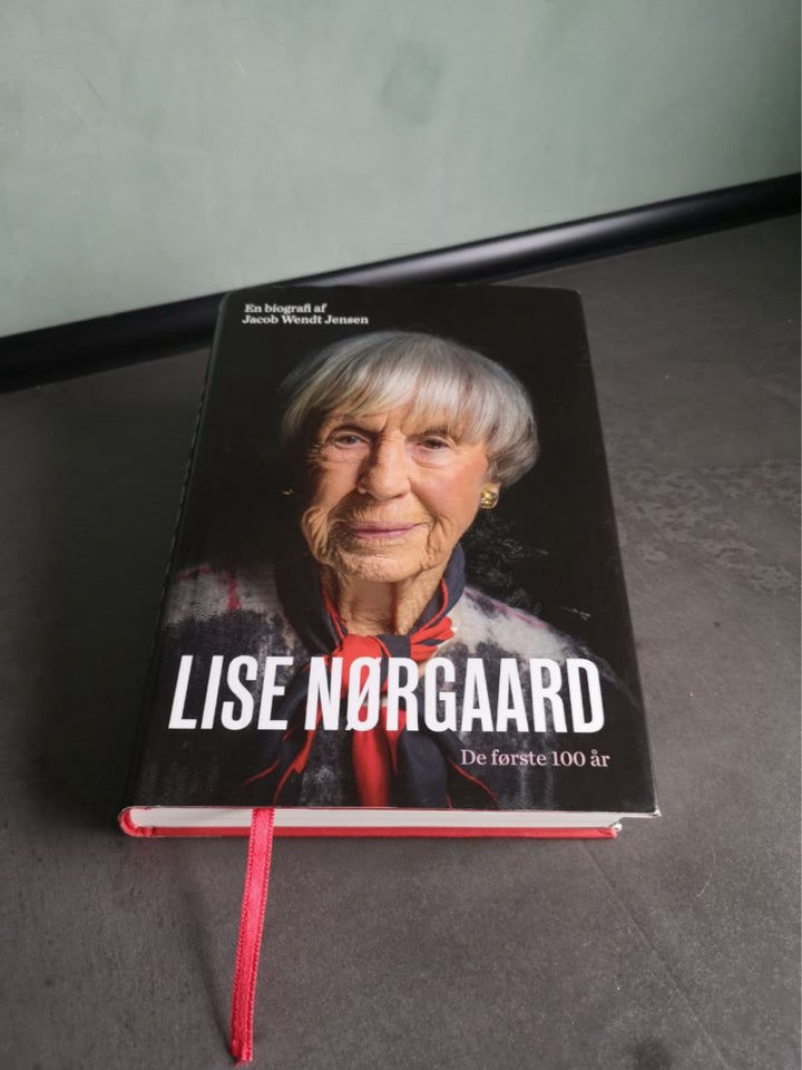 De første 100 år, Lise Nørgaard,