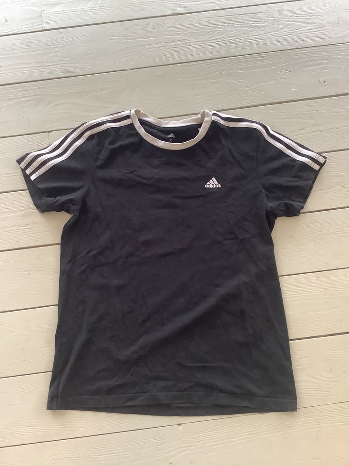 T-shirt Adidas str S