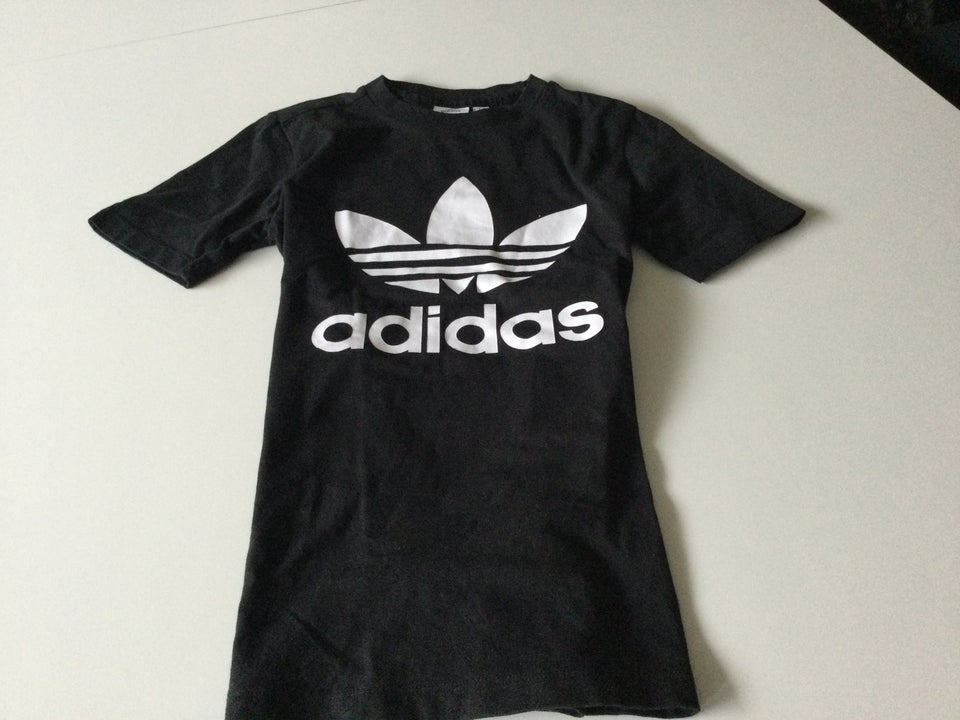 T-shirt, Adidas, str. 34