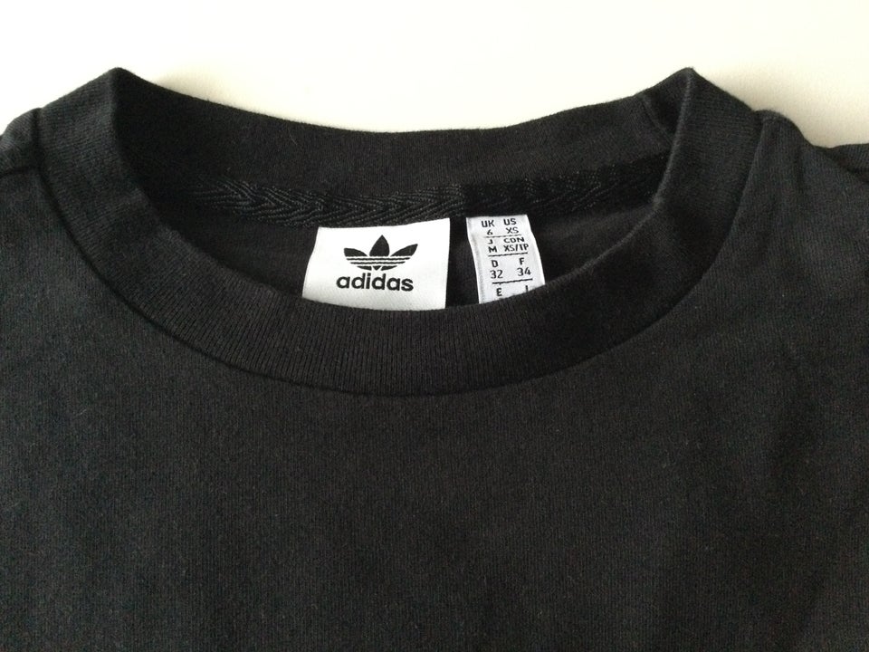 T-shirt, Adidas, str. 34