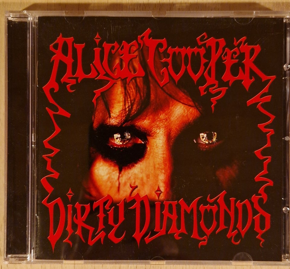 Alice Cooper: Dirty diamonds, rock