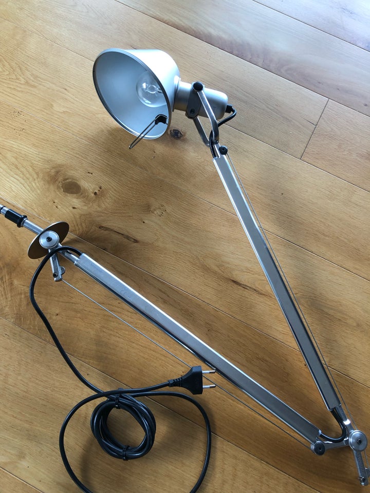 Anden arkitekt Tolomeo Væg lampe