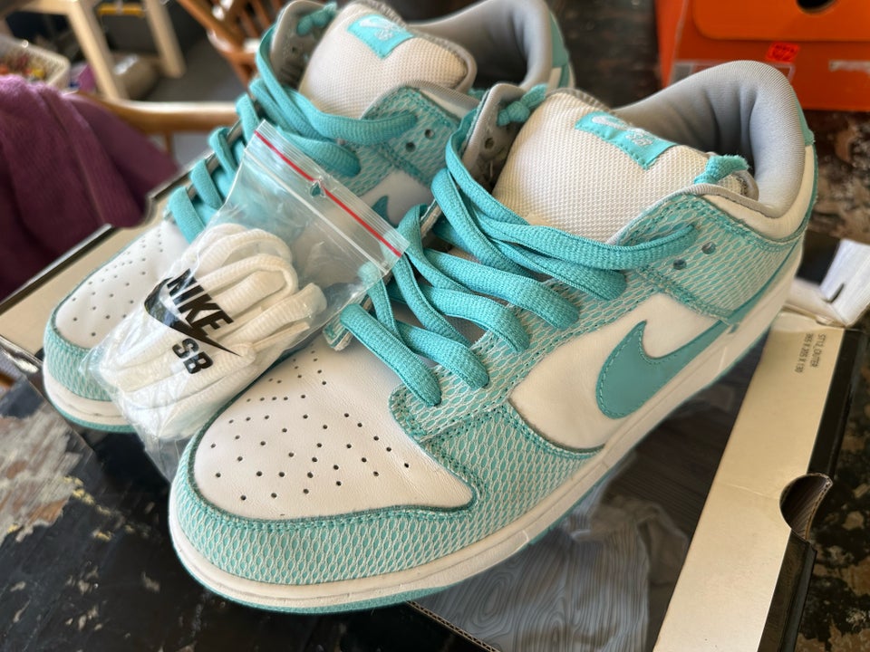 Sneakers Nike SB Dunk Low High Hair