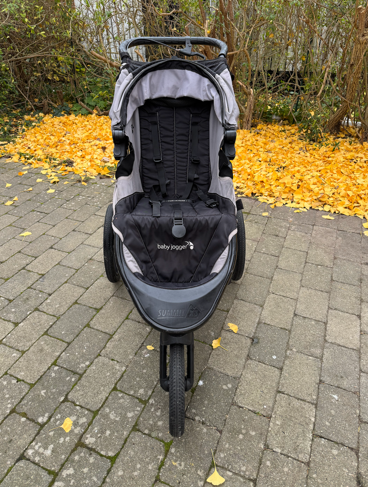 Barnevogn, Baby Jogger Summit X3