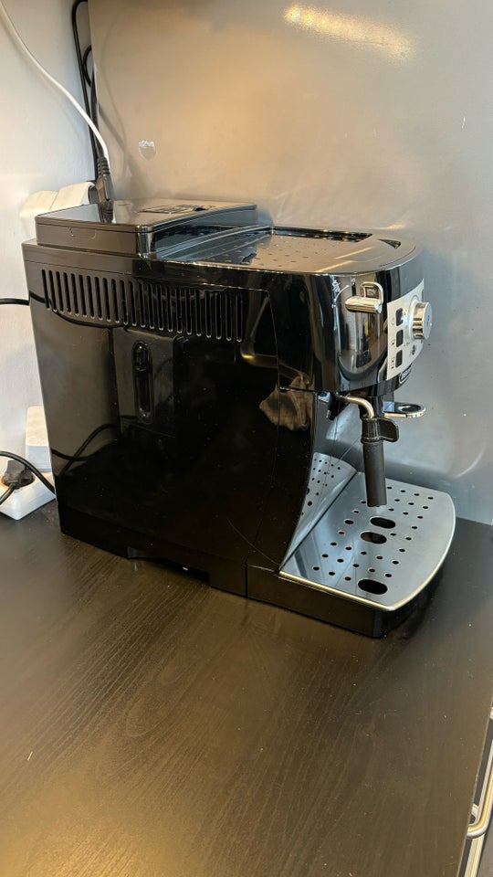 Delonghi Magnifica automatisk