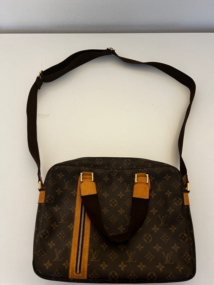 Crossbody Louis Vuitton