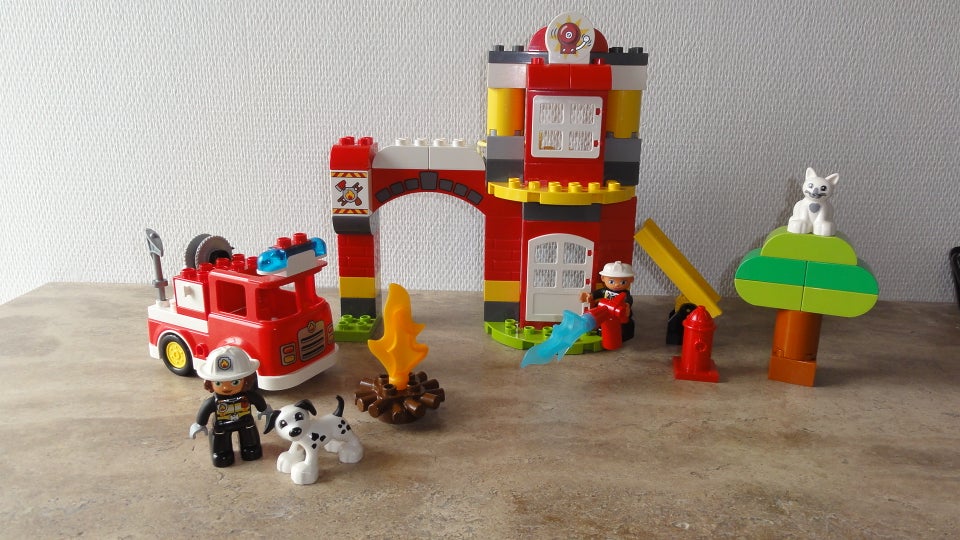 Lego Duplo, A25... Brandstation.