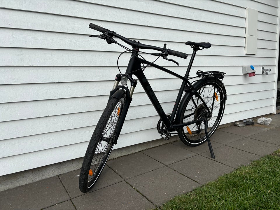 Hybridcykel Trek Dual Sport 4 Gen