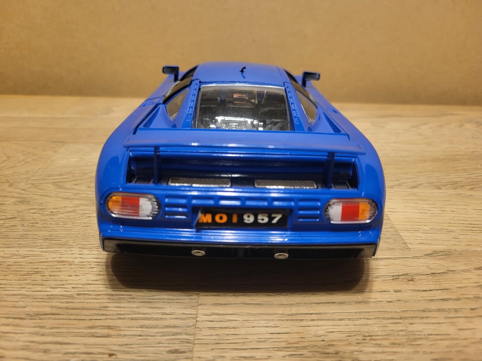 Modelbil, Bugatti 11 GB 1991, skala