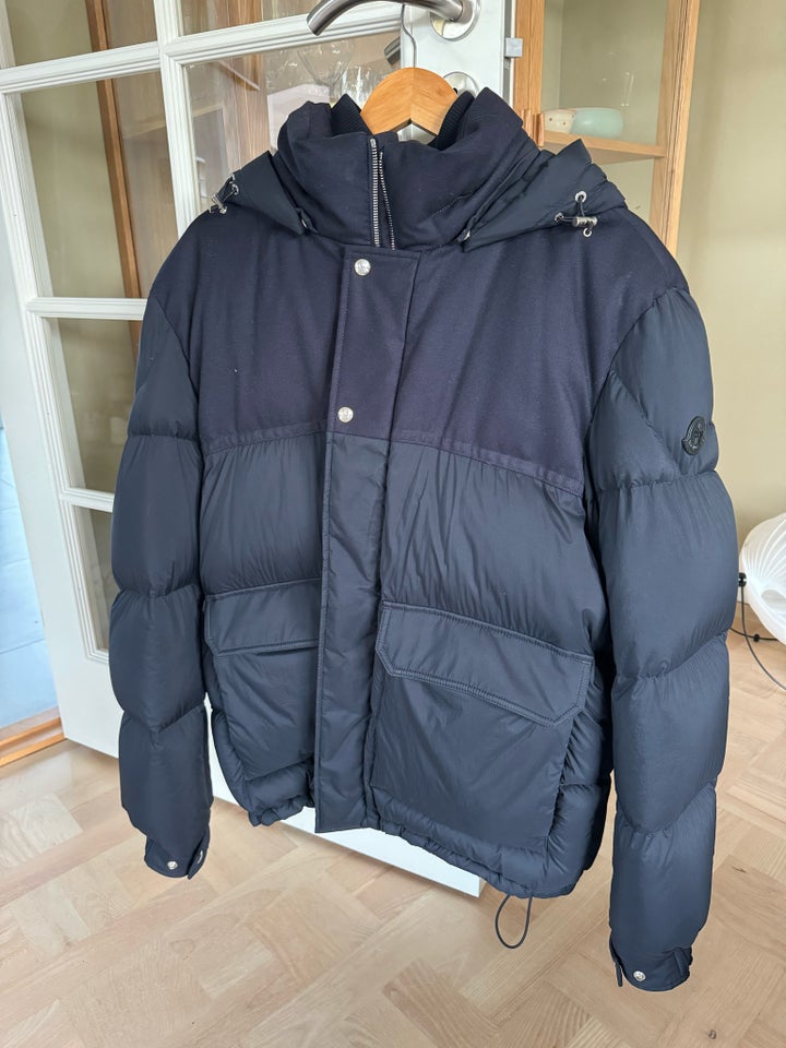 Jakke str XL Moncler