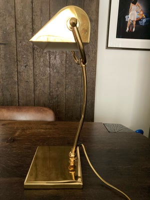 Skrivebordslampe