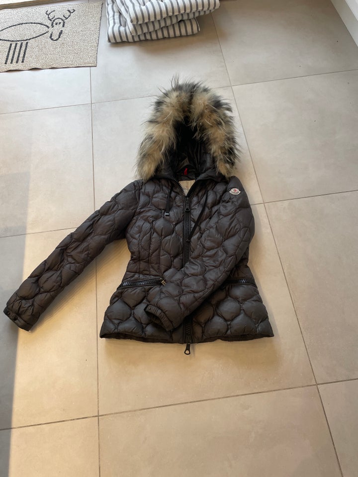 Dynejakke, str. 36, Moncler