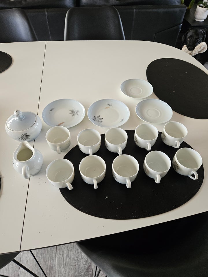 Porcelæn, Løvfald kaffe stel , Bing