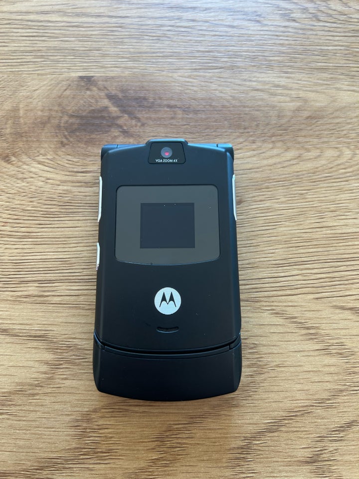 Motorola Razr v3, Perfekt