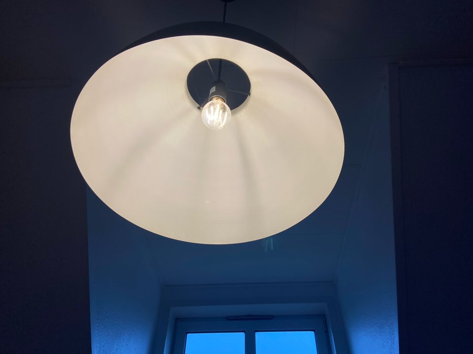 Anden loftslampe