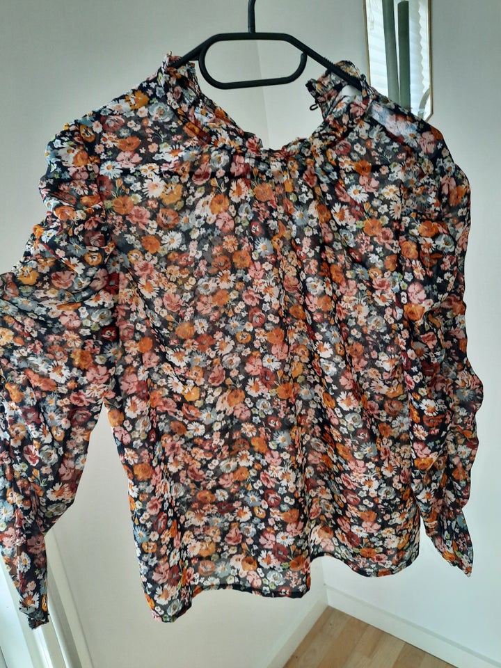 Bluse, Pigalle , str. 36