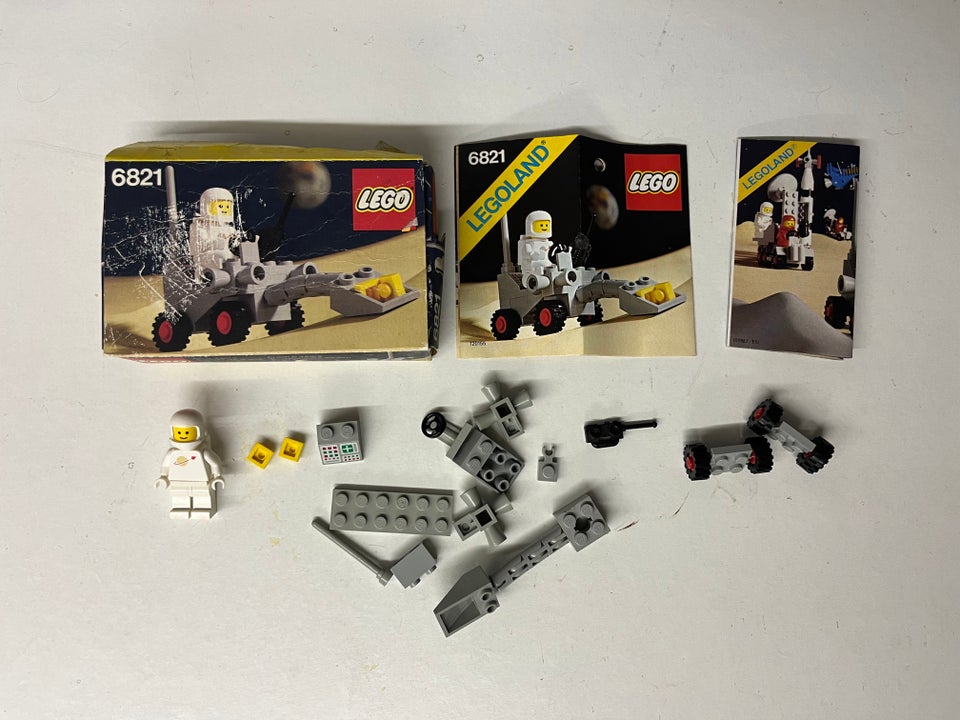 Lego Space 6821 Shovel Buggy