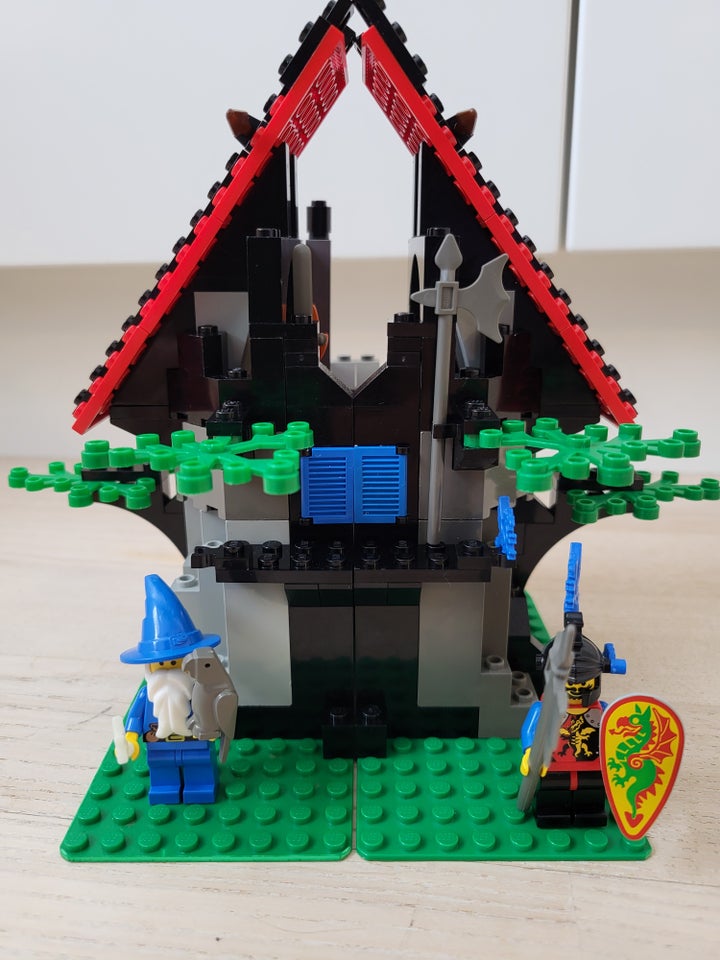 Lego Castle, 6048