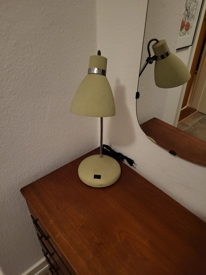 Anden bordlampe