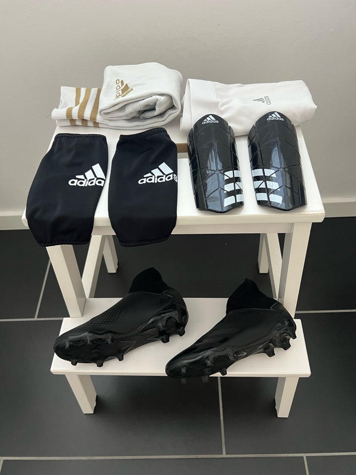 Sportstøj, Fodboldtøj, Adidas