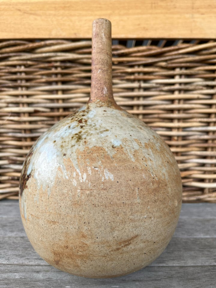 Keramik Kuglevase med høj hals
