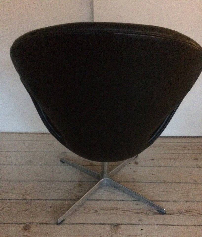 Arne Jacobsen Svanen Fritz