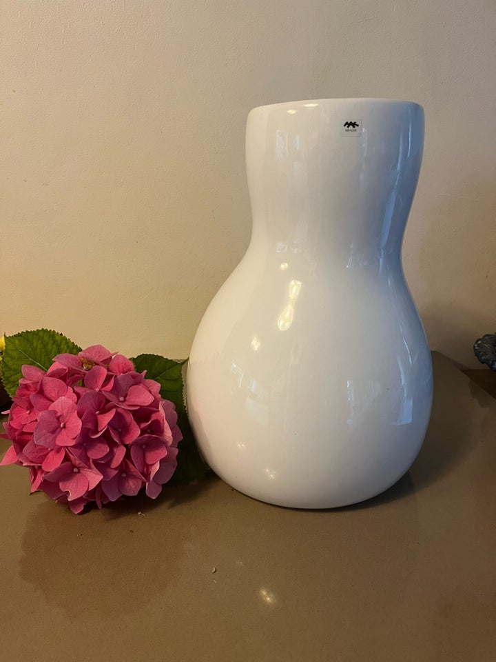 Vase Kahler vase  Kahler