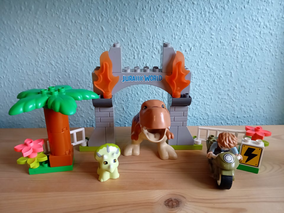 Lego Duplo, 10939 jurassic wold