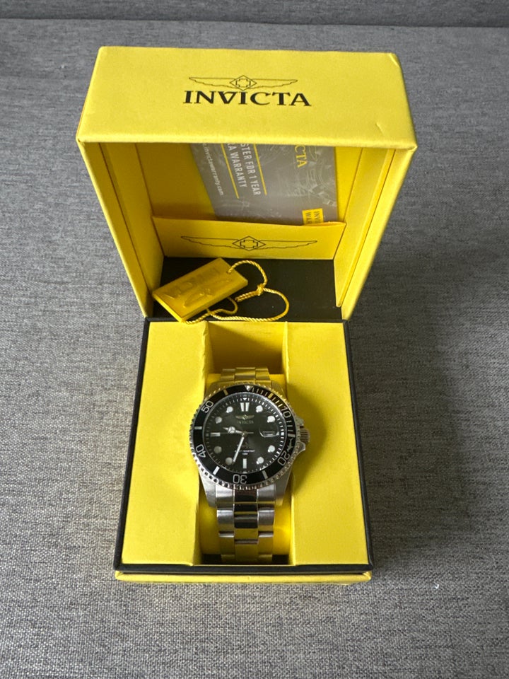 Herreur Invicta